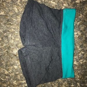 Gray yoga shorts